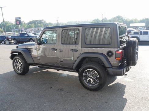 New 2025 Jeep Wrangler Sport S image 9