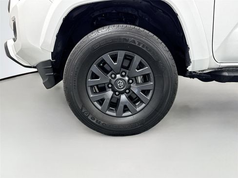 Used 2023 Toyota Tacoma SR5 w/ Technology Package RWD image 27