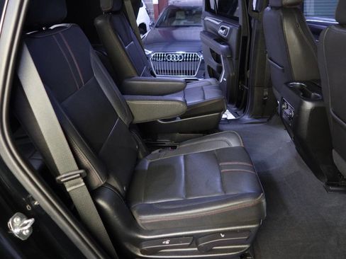 Used 2023 Chevrolet Tahoe RST w/ Luxury Package RWD image 15