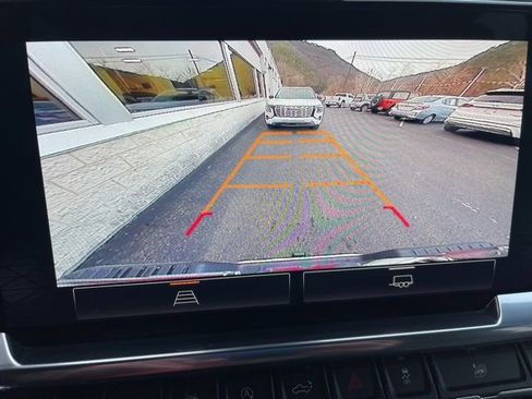 Used 2024 GMC Sierra 1500 SLT image 22