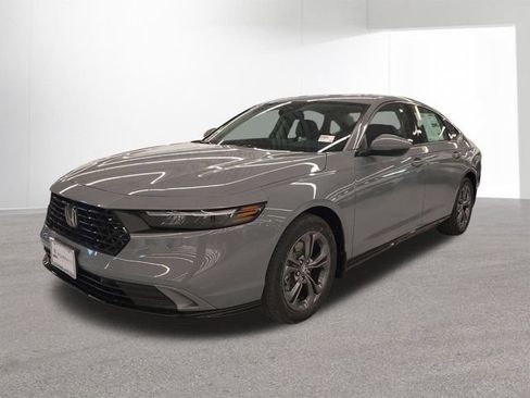 New 2026 Honda Accord EX-L image 25