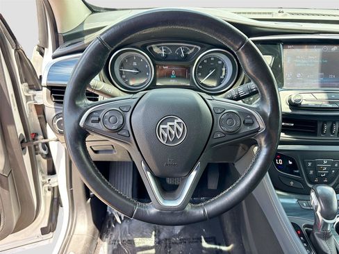 Used 2019 Buick Envision Essence FWD image 11