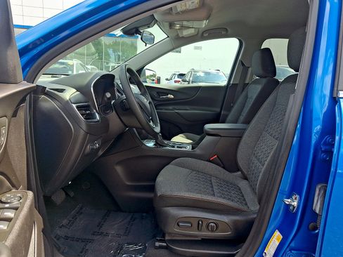 Certified 2024 Chevrolet Equinox LT FWD image 13