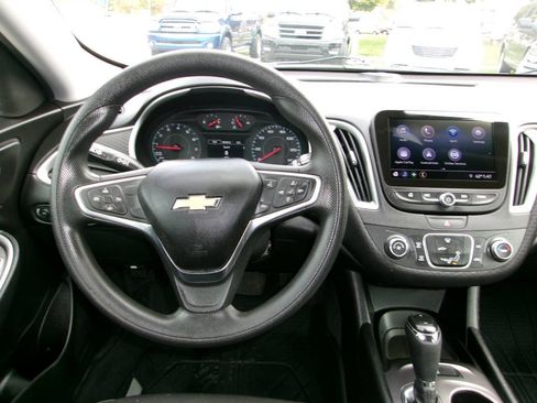 Used 2019 Chevrolet Malibu LS w/ LPO, Convenience Package 1 image 7