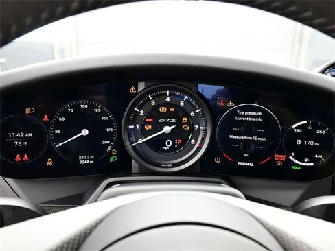 Used 2024 Porsche 911 Carrera GTS image 9