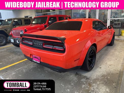 Used 2023 Dodge Challenger SRT Hellcat RWD image 4