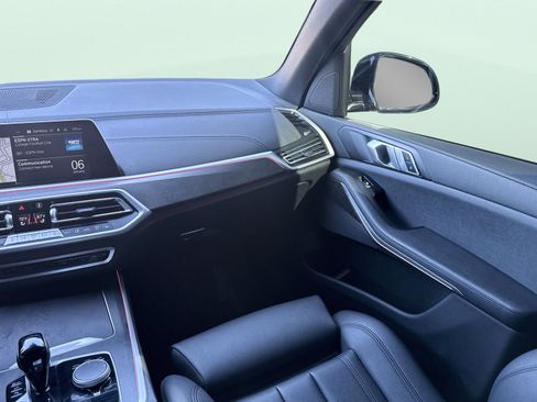 Used 2022 BMW X5 sDrive40i image 55