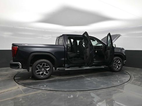 New 2026 GMC Sierra 1500 SLT w/ SLT Premium Package image 42