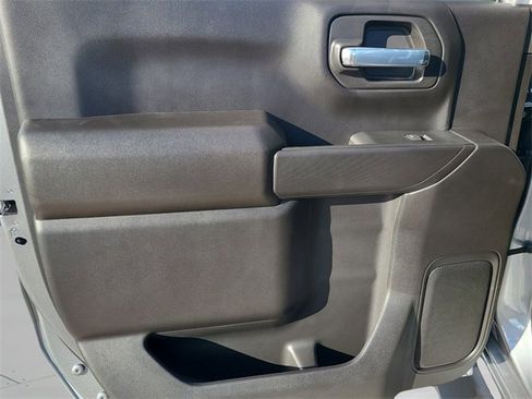New 2026 Chevrolet Silverado 1500 Custom image 17
