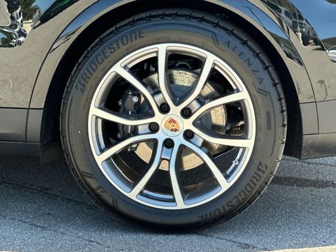 New 2026 Porsche Cayenne E-Hybrid AWD/4WD image 45