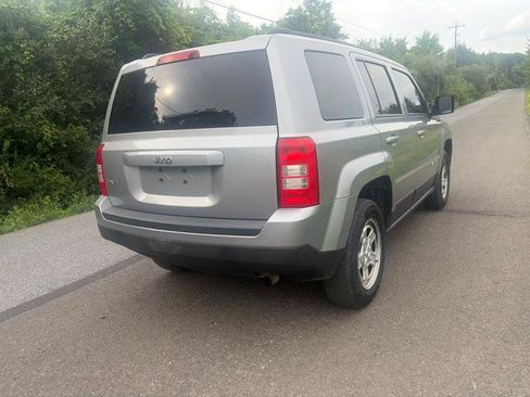 Used 2015 Jeep Patriot Sport w/ Power Value Group AWD/4WD image 6