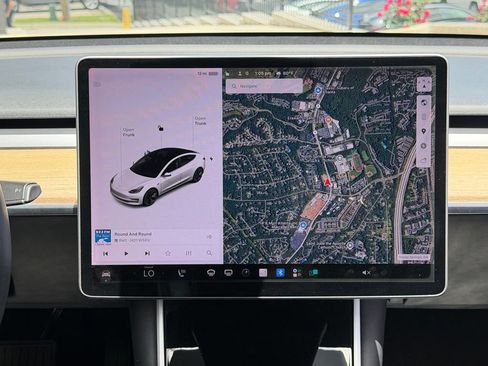 Used 2020 Tesla Model 3 Standard Range Plus RWD image 47