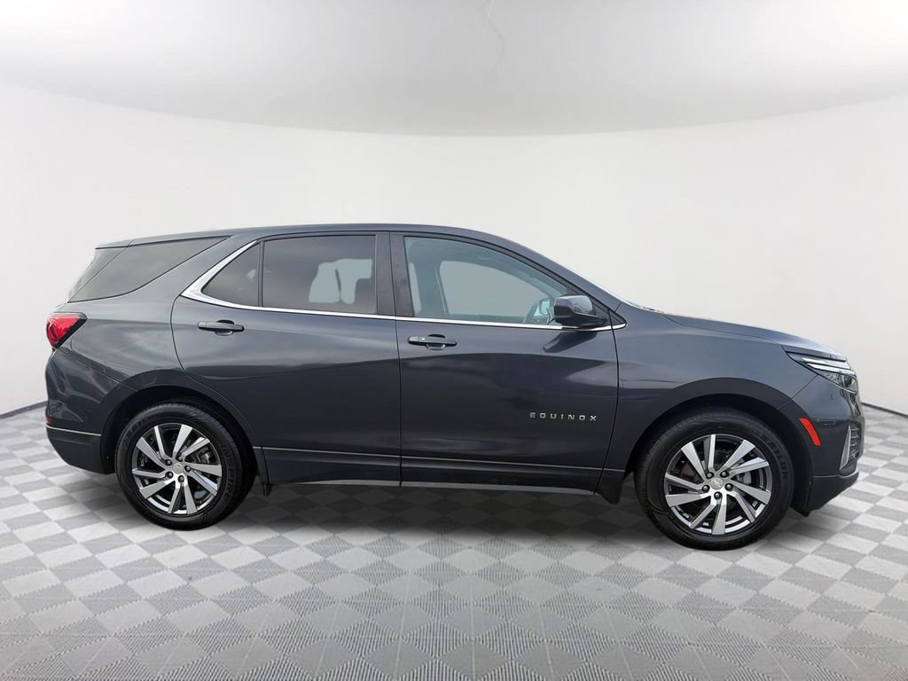 Used 2022 Chevrolet Equinox LT FWD image 4