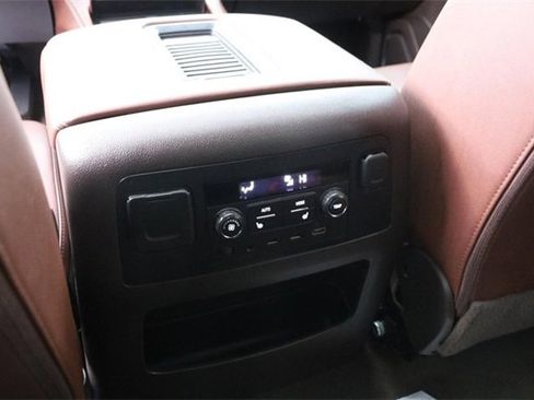 Used 2017 Chevrolet Tahoe Premier image 30