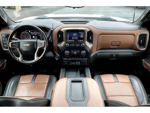 Used 2020 Chevrolet Silverado 3500 High Country w/ Z71 Off-Road Package image 17