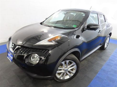 Used 2016 Nissan Juke SL FWD image 4