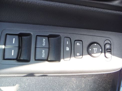 Used 2024 Honda CR-V Sport image 16