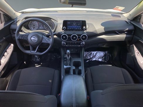 Used 2025 Nissan Sentra S FWD image 10