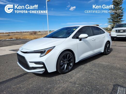 Used 2024 Toyota Corolla SE image 1