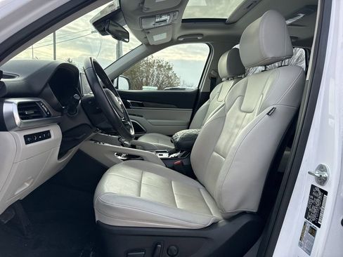 Used 2021 Kia Telluride EX w/ EX Premium Package image 36