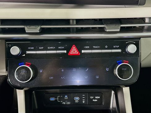 Used 2025 Hyundai Tucson SEL image 22