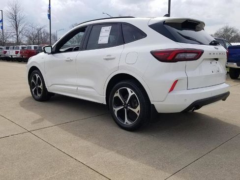 Certified 2024 Ford Escape ST-Line Elite image 5