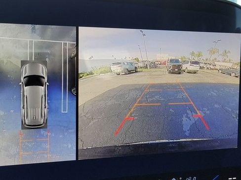 New 2026 Chevrolet Traverse High Country w/ LPO, Floor Liner Package image 14