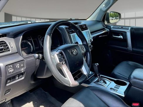 Used 2023 Toyota 4Runner Limited AWD/4WD image 17