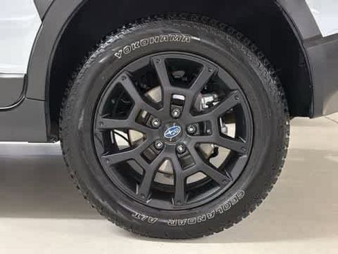 Used 2024 Subaru Crosstrek 2.5i Wilderness w/ Crosstrek Mirror Package AWD/4WD image 11