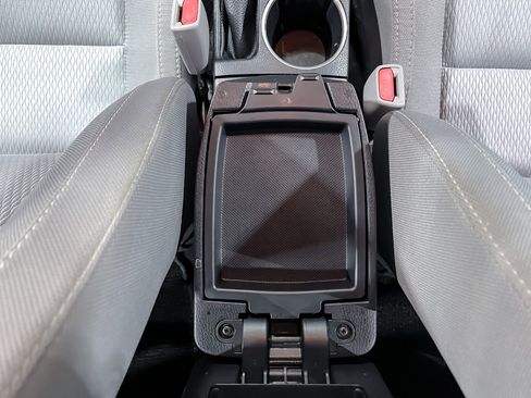 Used 2015 Toyota Corolla LE Premium image 27