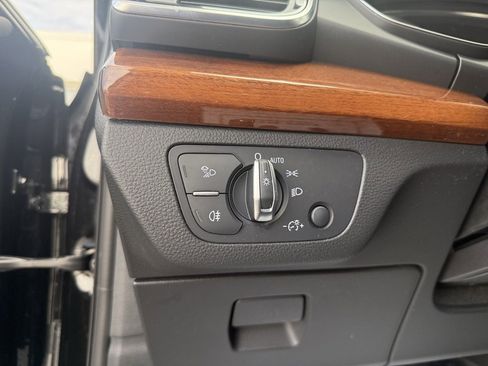 Used 2021 Audi Q5 2.0T Premium w/ Convenience Package image 21