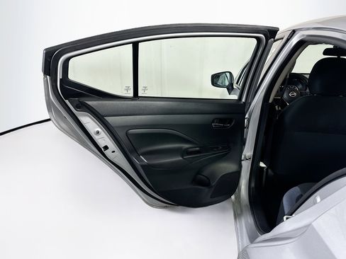 Used 2023 Nissan Versa SV image 24