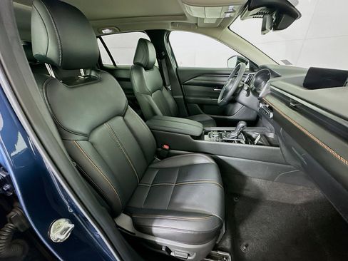 Used 2025 MAZDA CX-50 AWD 2.5 S w/ Premium Plus Pkg image 32