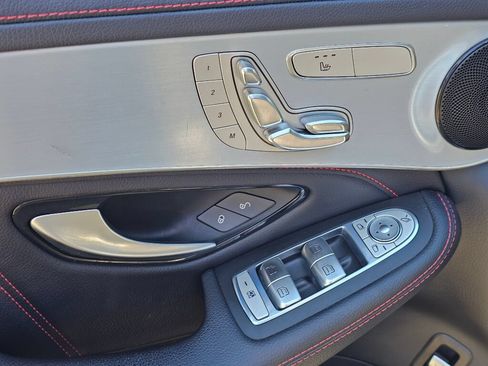 Used 2018 Mercedes-Benz GLC 43 AMG 4MATIC image 33