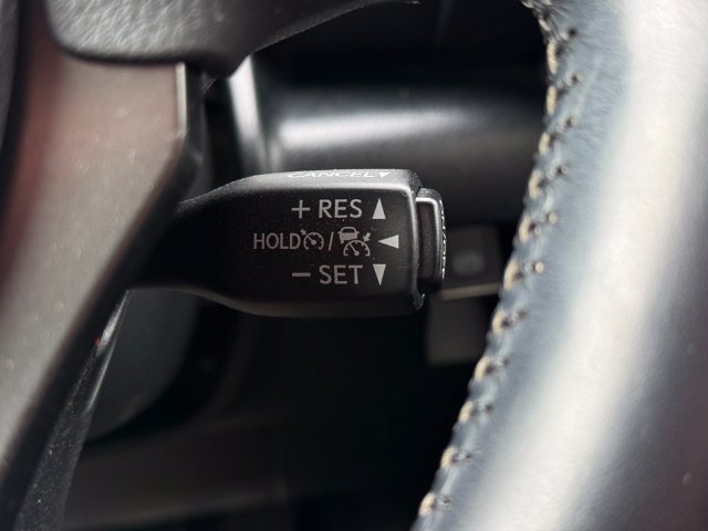 Certified 2025 Lexus IS 300 F Sport AWD/4WD image 19