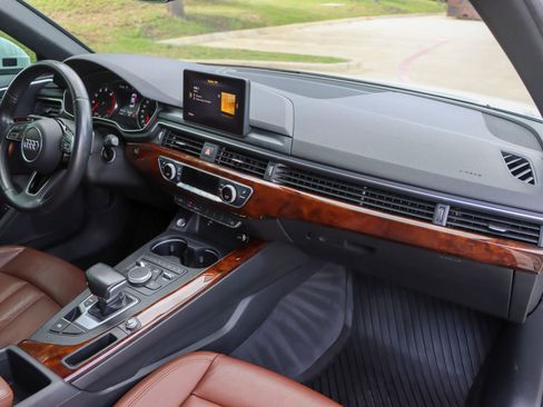 Used 2019 Audi A4 2.0T Premium w/ Convenience Package image 23