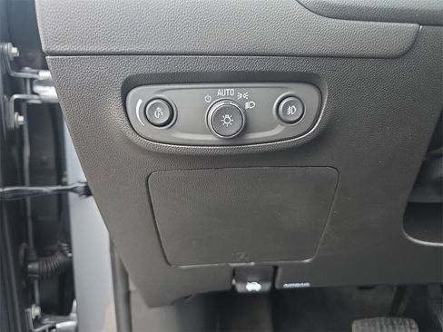 Used 2023 Buick Encore GX Essence w/ Experience Buick Package image 25