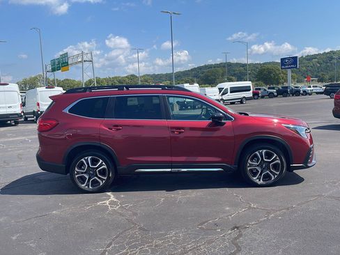 Used 2024 Subaru Ascent Limited AWD/4WD image 6