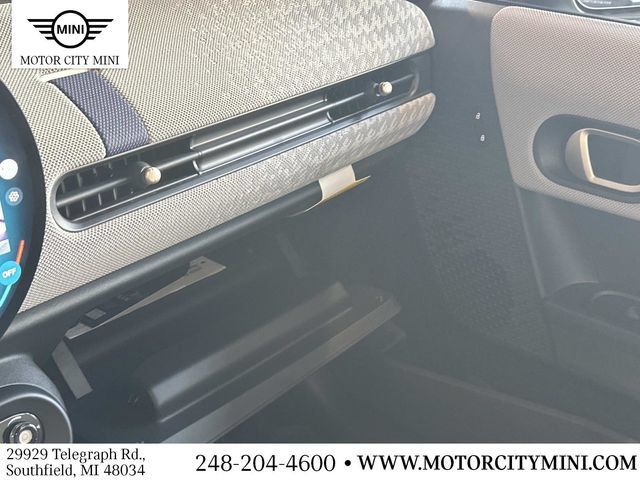 Used 2026 MINI Cooper S FWD image 31