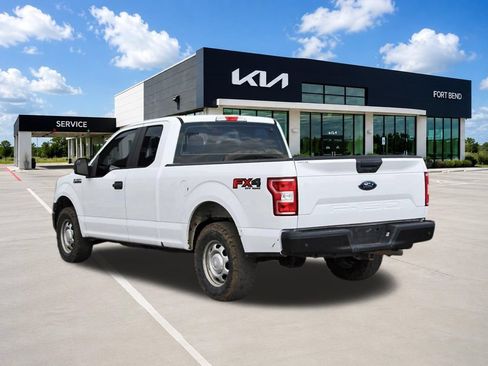 Used 2018 Ford F150 XL w/ Equipment Group 101A Mid AWD/4WD image 7