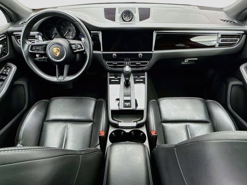 Used 2022 Porsche Macan AWD/4WD image 13