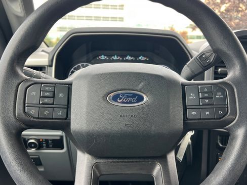 Used 2023 Ford F150 XLT image 33