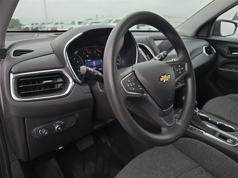 Used 2023 Chevrolet Equinox LT w/ LPO, Floor Liner Package image 15