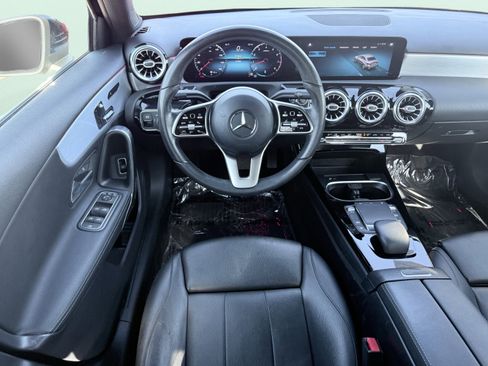 Used 2021 Mercedes-Benz A 220 image 31