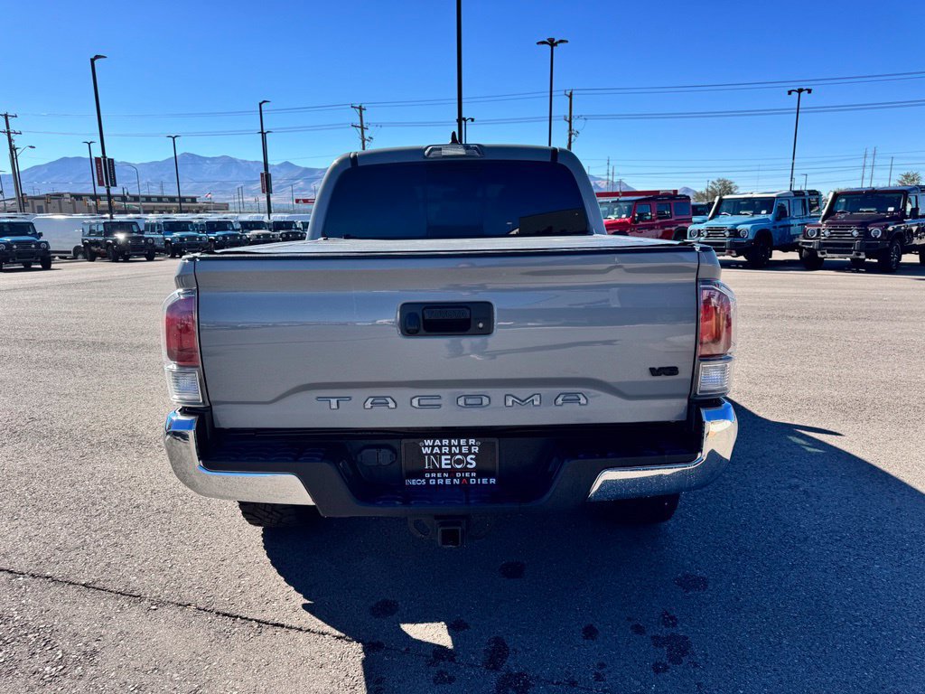 Used 2021 Toyota Tacoma TRD Off-Road AWD/4WD image 4