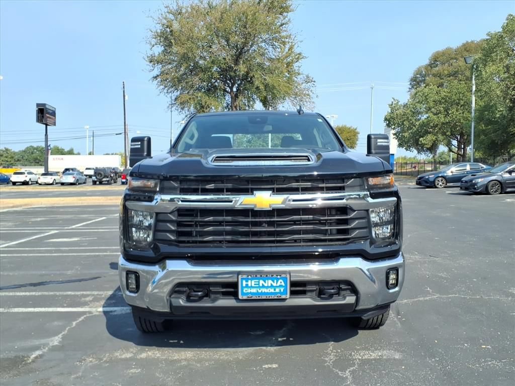 Used 2025 Chevrolet Silverado 2500 LT w/ Convenience Package AWD/4WD image 14