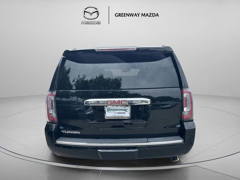 Used 2019 GMC Yukon Denali w/ Denali Ultimate Package image 6