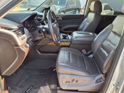 Used 2016 GMC Yukon XL Denali w/ Open Road Package image 13