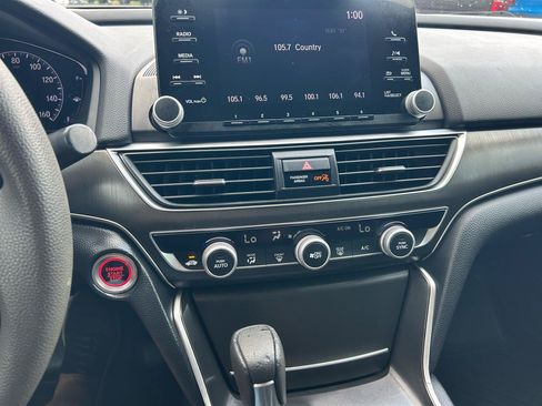 Used 2019 Honda Accord LX image 4