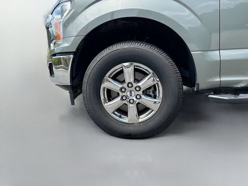 Used 2019 Ford F150 XLT w/ Equipment Group 302A Luxury AWD/4WD image 11